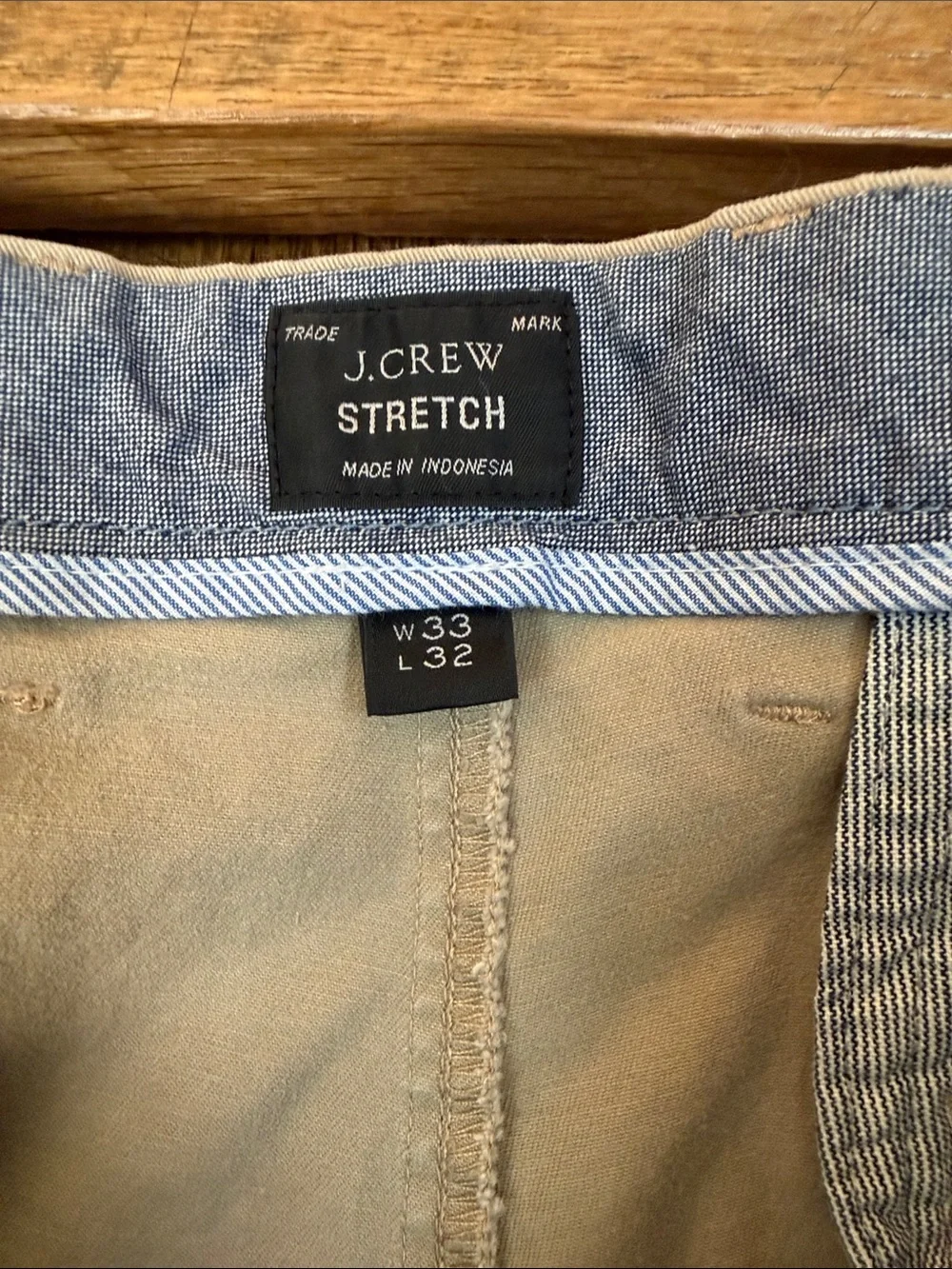 J. Crew Men’s Slim Fit (W33,L32) Chino Pants in Tan